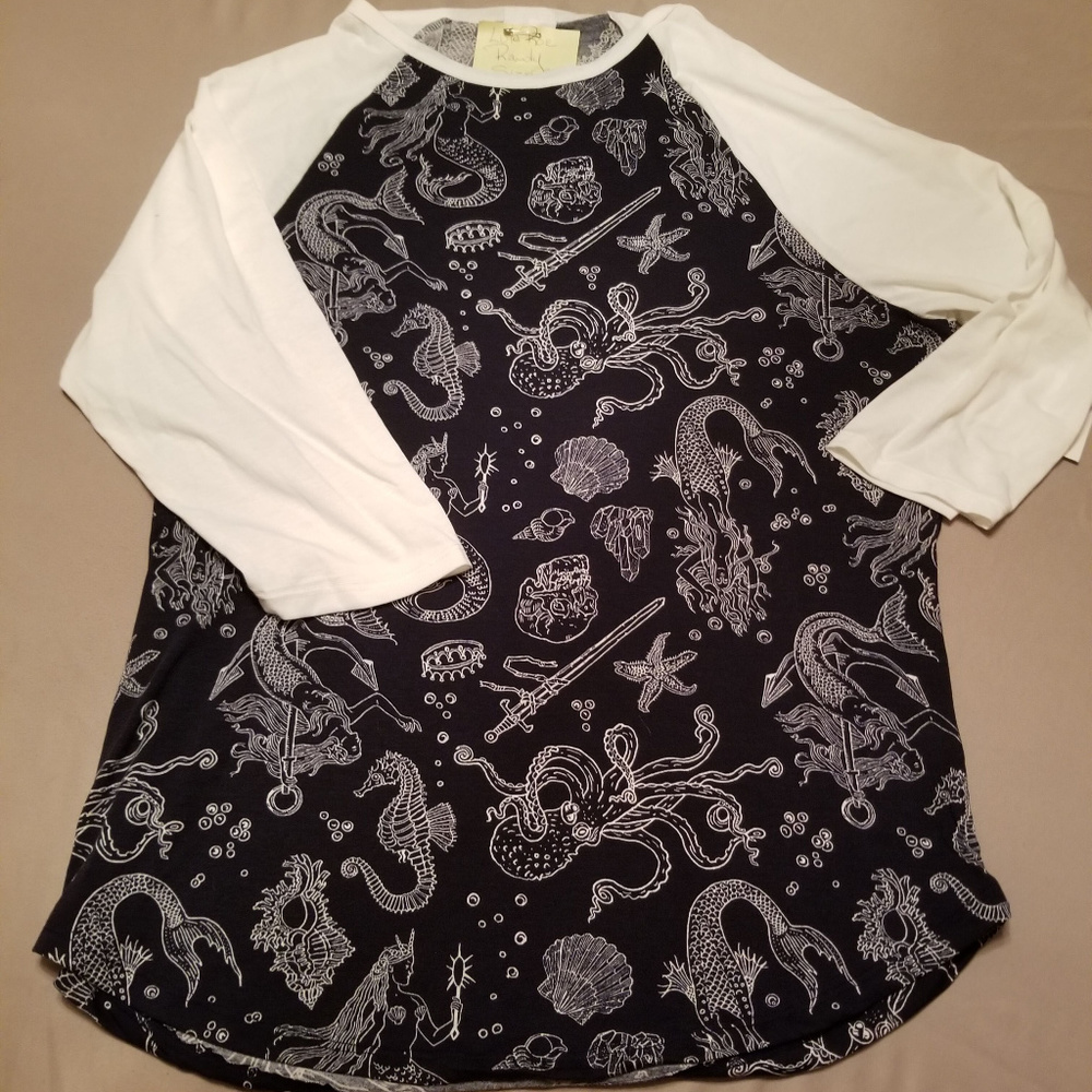 Brand New Mermaid Lularoe Randy - Size 2XL